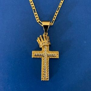 CROWN CROSS PENDANT
